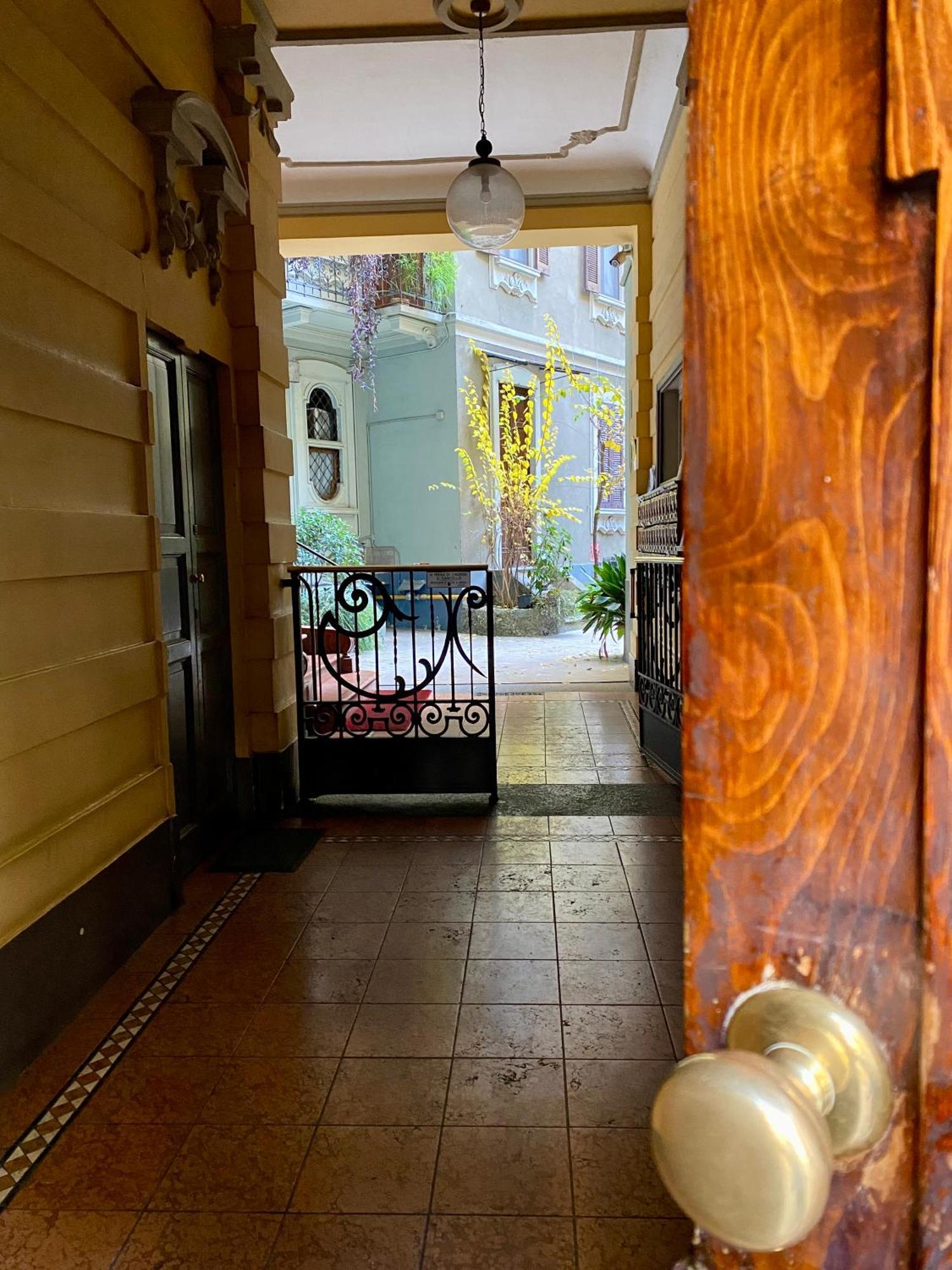 Townhouse Milan Suite ภายนอก รูปภาพ